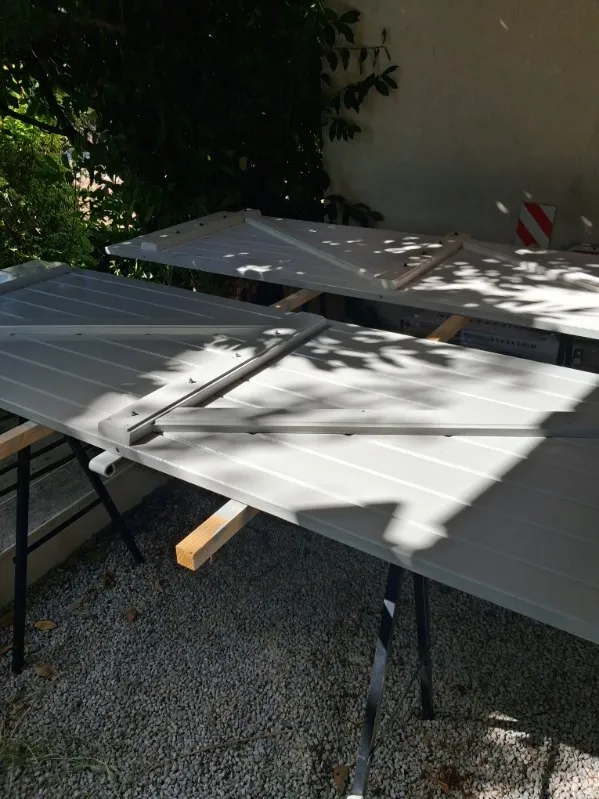 Volets en bois après peinture